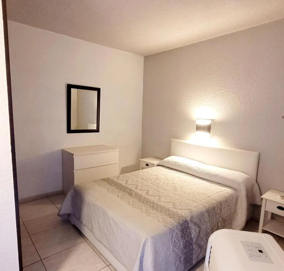 Galeria De Arte. Apartment Arona